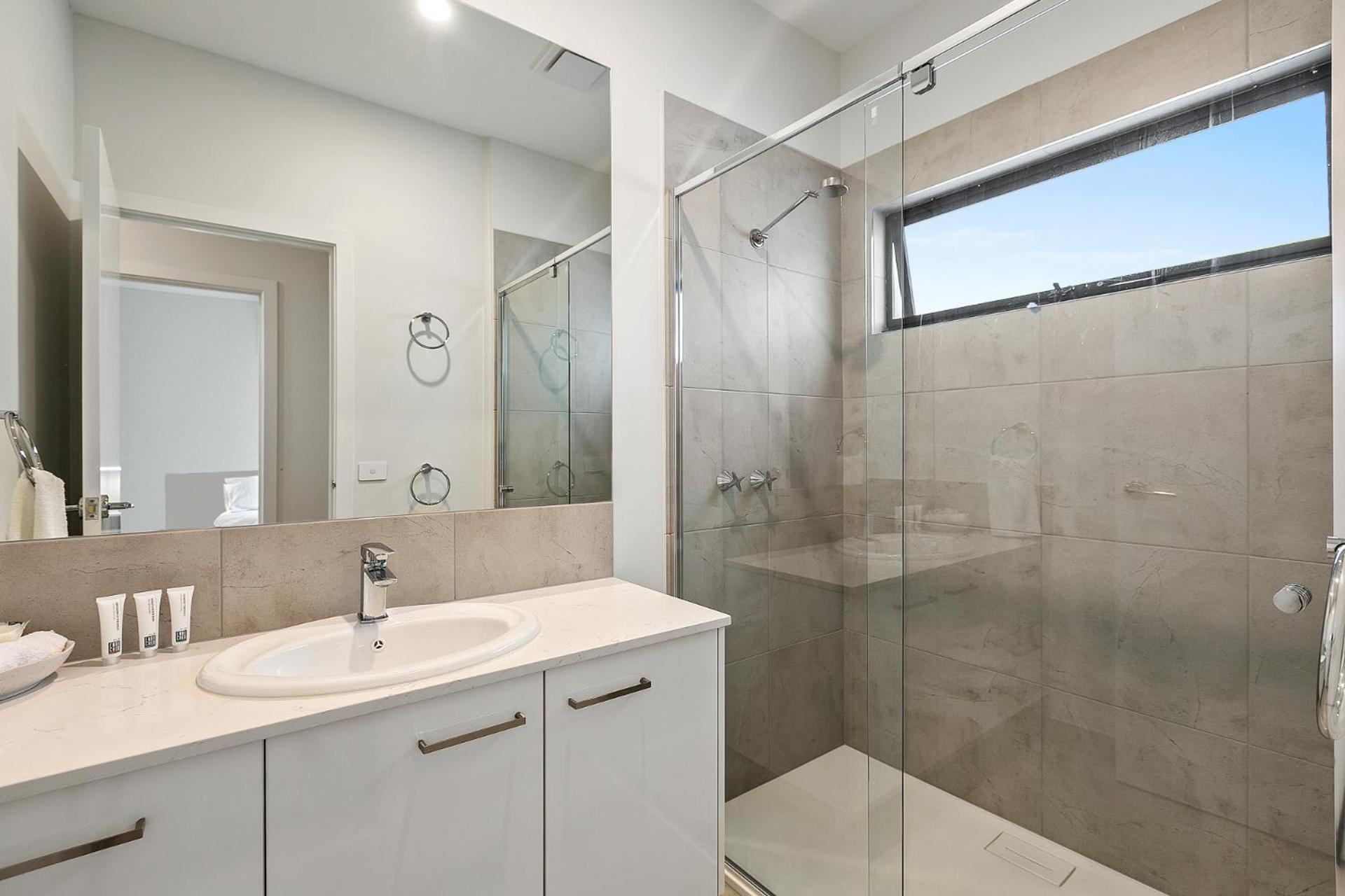 Waterline Property פורטארלינגטון מראה חיצוני תמונה